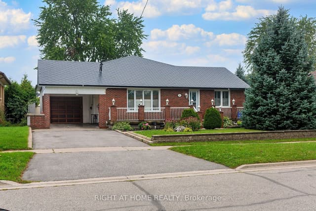 Detached at 511 Woodcrest Avenue, Oshawa, ON L1J 2T7