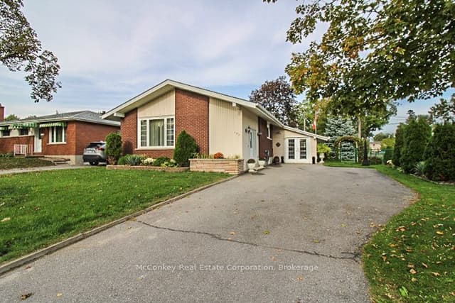 Detached at 492 Robert Road, Peterborough, ON K9J 5T1