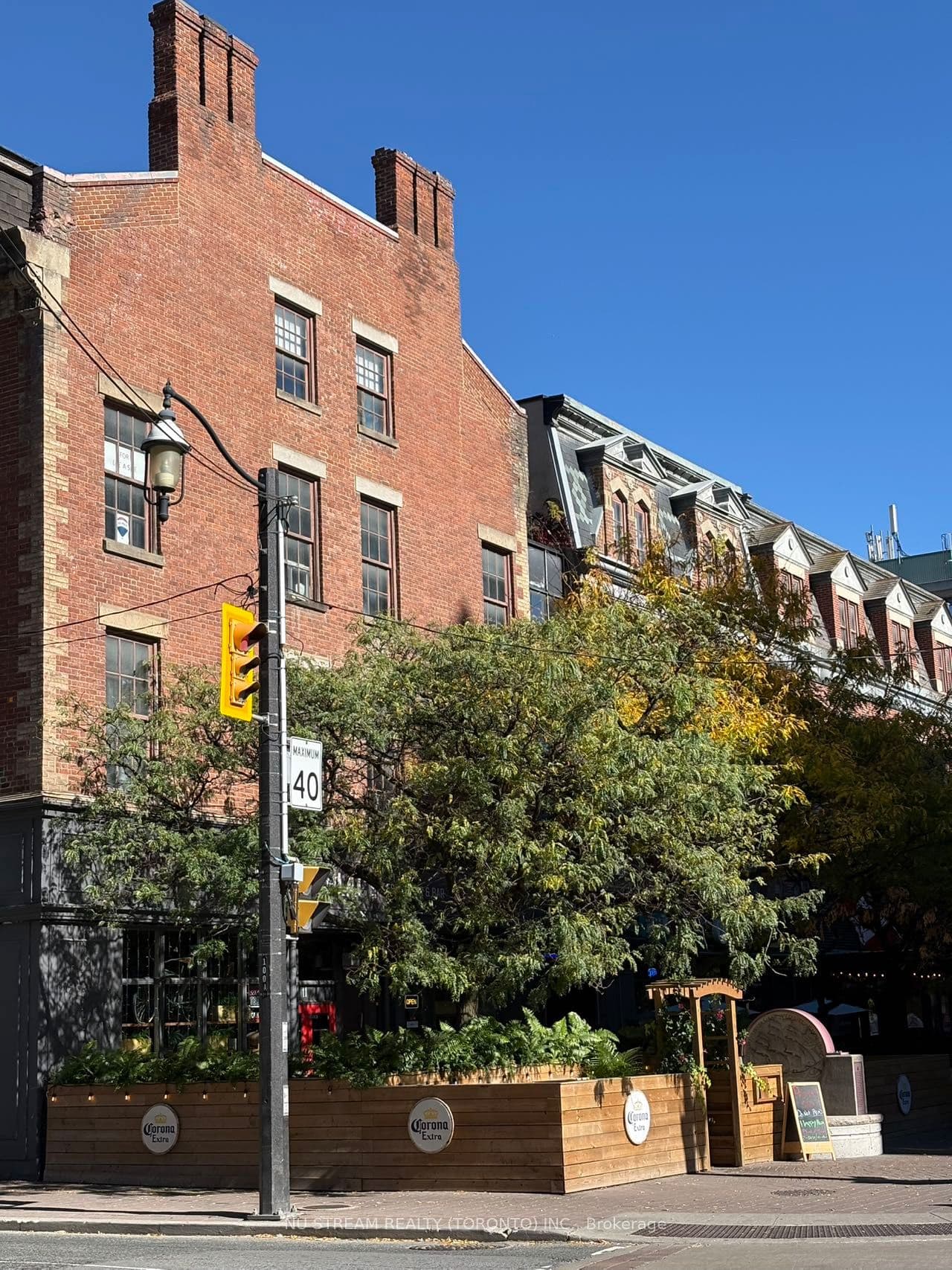 Unit 302, Unit 302 · 100 Front St E