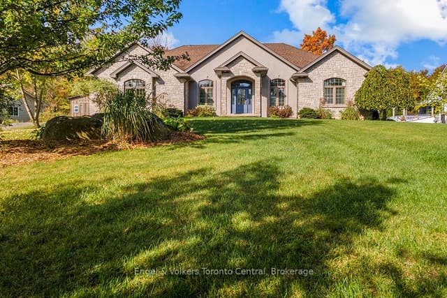 Detached at 184 SUTACRITI Street, Georgian Bluffs, ON N0H 1S0