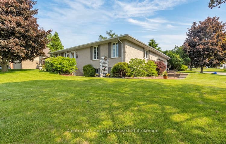 20 Woodcock Drive