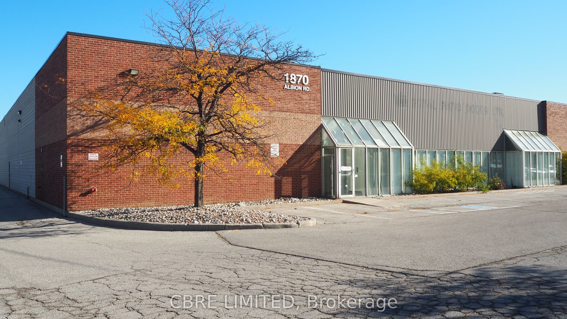 Unit 1, Unit 1 · 1870 Albion Rd