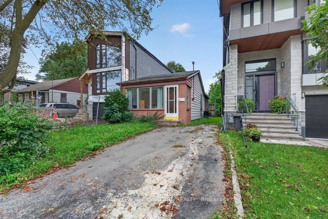 Detached at 121 Preston Street, Toronto, ON M1N 3N4, Toronto E06