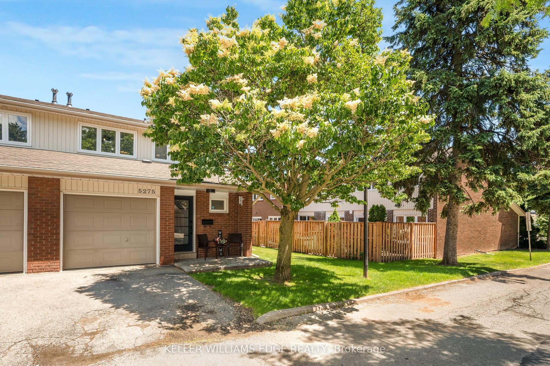 5275 Banting Crt, 5275 Banting Crt