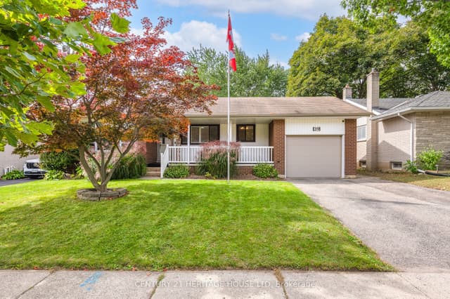 Detached at 39 Wren Crescent, Kitchener, ON N2A 1Y7