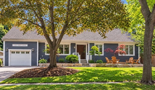 Detached at 4380 Spruce Avenue, Burlington, ON L7L 1L8