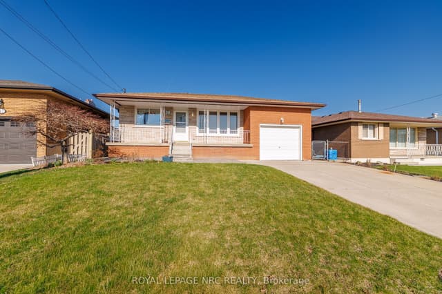 Detached at 38 Rivercrest Road, Hamilton, ON L8E 1M9