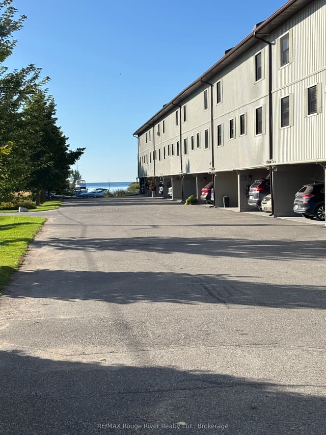Common Element Condo at 120 Port Darlington Road 6, Clarington, ON L1C 3K3