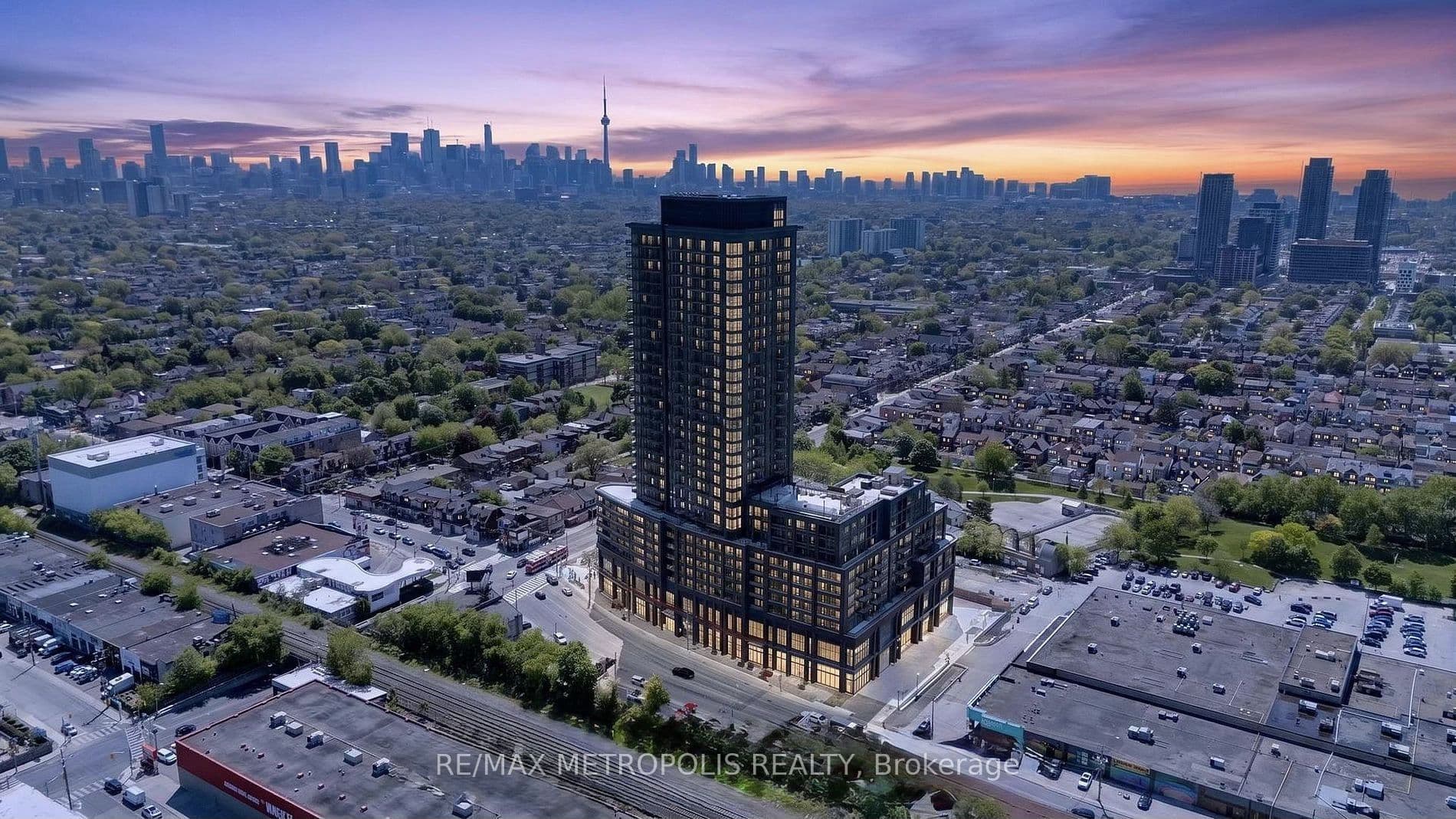 Suite 613 · Floor 6, Unit 613 · 1185 Dupont St