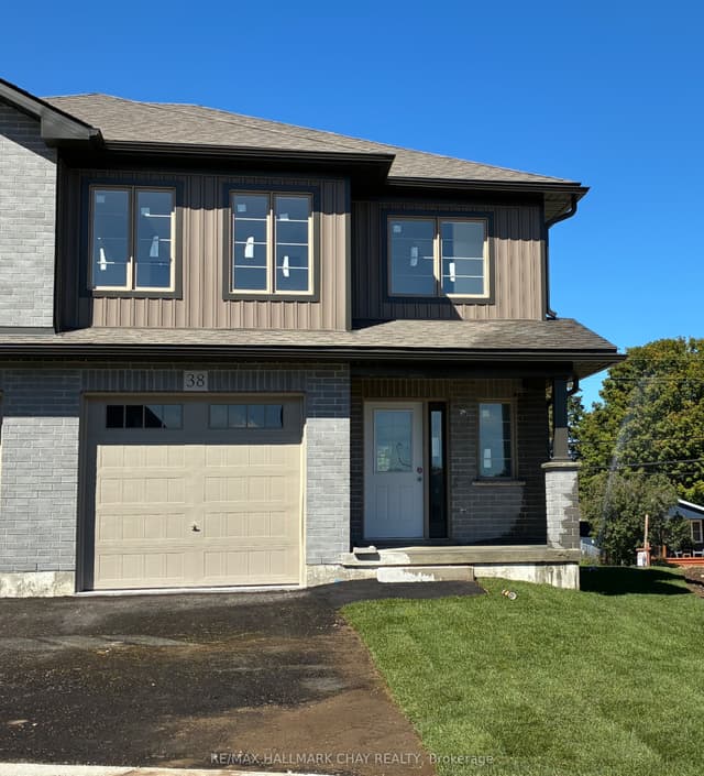 Att/Row/Townhouse at 38 Strath Crescent, Springwater, ON L0L 1P0