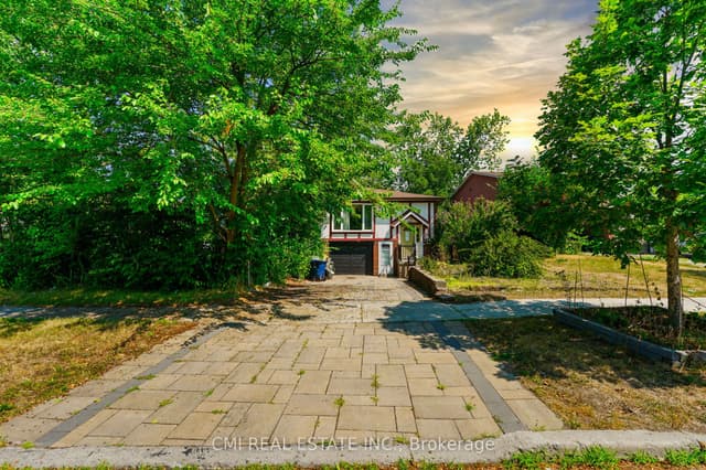 Semi-Detached at 50 Apache Trail, Toronto, ON M2H 2H7, Toronto C15