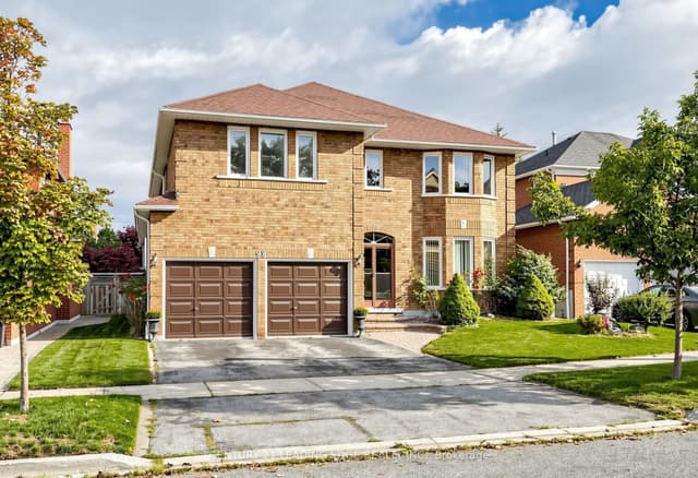 Detached at 92 Erickson Drive, Whitby, ON L1N 8V3