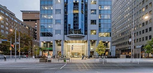 525 University Ave, 525 University Ave