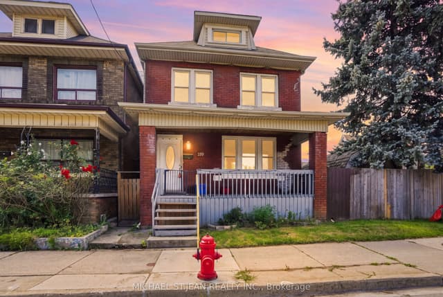 Detached at 570 Cannon Street E, Hamilton, ON L8L 2G4