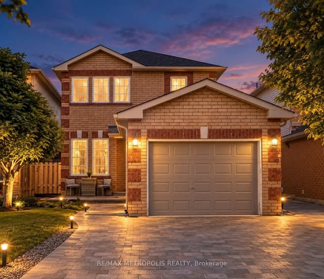 Link at 95 John Walter Crescent, Clarington, ON L1E 2W8