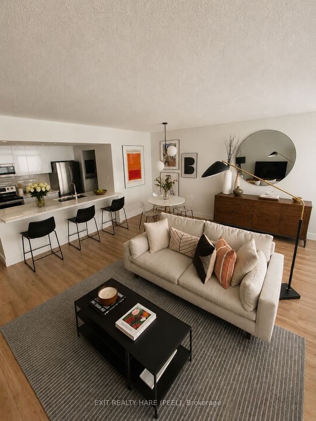 Condo Apartment at 8351 Mclaughlin Road S 133, Brampton, ON L6Y 4H8