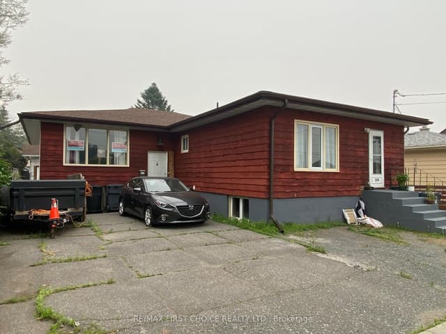 Detached at 218 Powley Street, Thunder Bay, ON P7A 2K9
