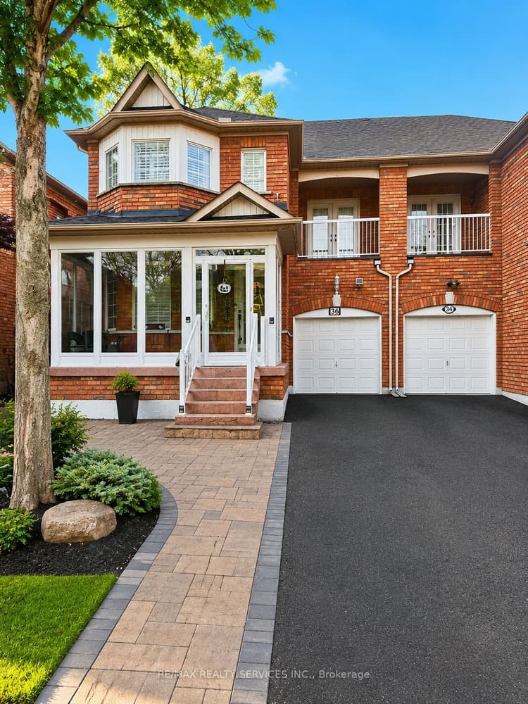 36 Windward Crescent