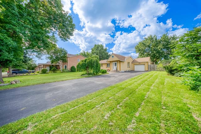 Detached at 1398 Clearview Drive, Oakville, ON L6J 6X3