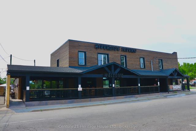 Investment at 8163 Cummington Square E, Niagara Falls, ON L2G 6W1