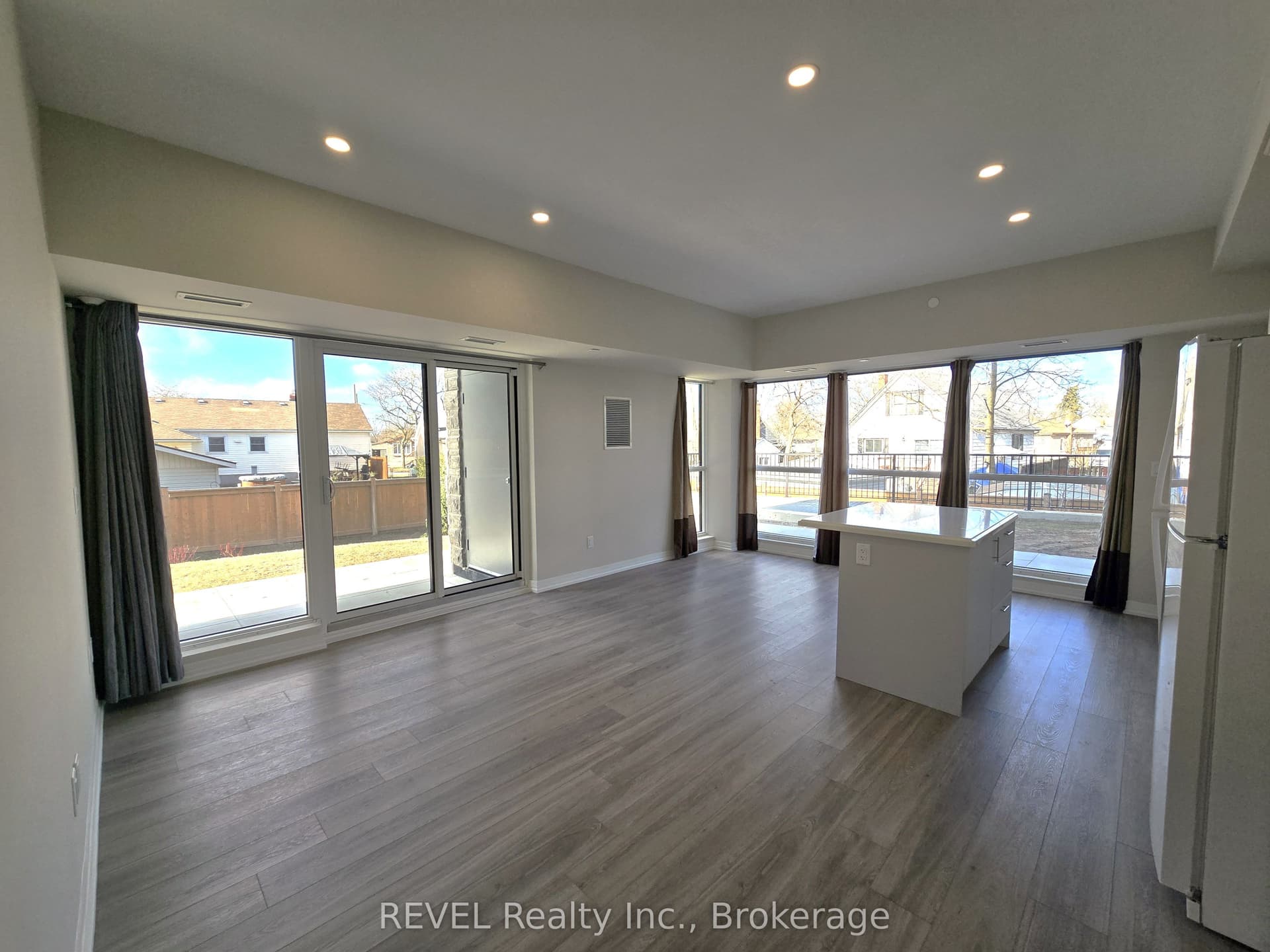 Suite 140 · Floor 1, Unit 140 · 50 Herrick Ave