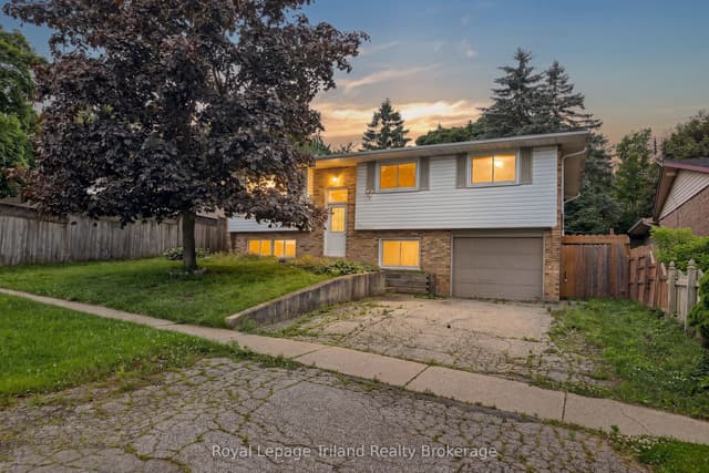 Detached at 378 Sales Drive, Woodstock, ON N4S 8K3