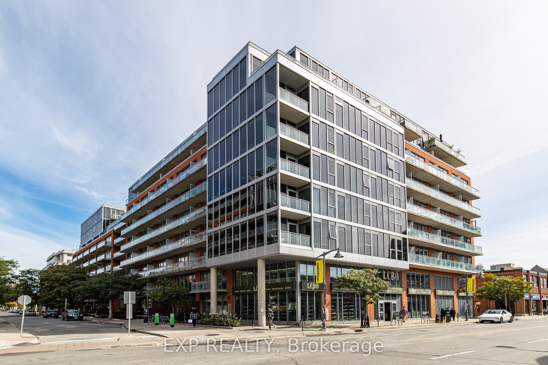 Suite 907 · Floor 9, Unit 907 · 360 Mcleod St
