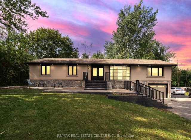 Detached at 1910 Olde Base Line Road, Caledon, ON L7C 0J2