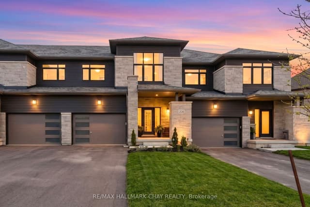 Att/Row/Townhouse at 204 Rosanne Circle, Wasaga Beach, ON L9Z 0N3