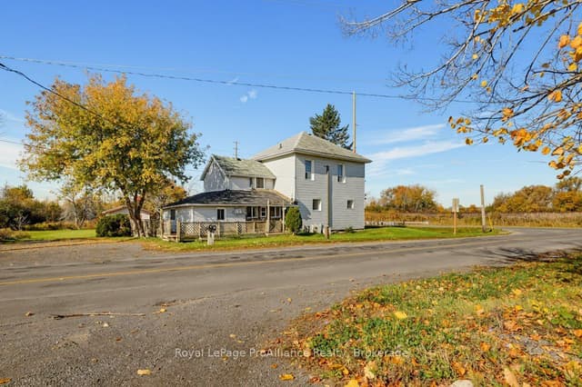 Detached at 533 Avonlough Road, Belleville, ON K8N 4Z2