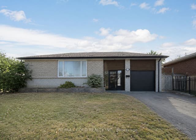 Detached at 58 Kingsmere Crescent, Brampton, ON L6X 1Z4