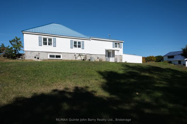 Detached at 190 Downs Road, Quinte West, ON K8V 5P6