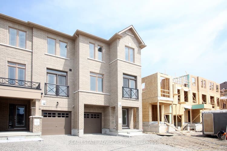 12 Elgin Court