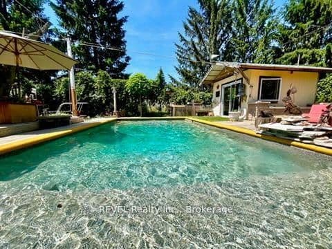 Detached at 3816 Crystal Beach Drive, Fort Erie, ON L0S 1B0