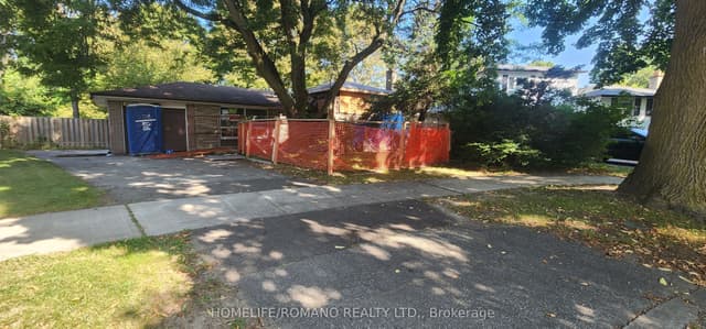 Detached at 14 Threadneedle Crescent, Toronto, ON M2H 1Z4, Toronto C15