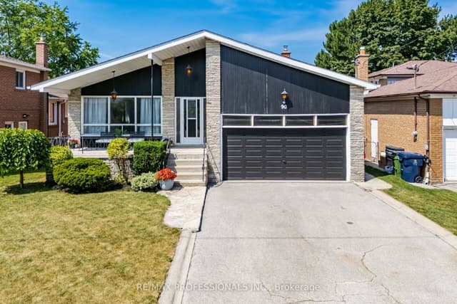 Detached at 90 Peckham Avenue, Toronto, ON M2R 2V5, Toronto C07
