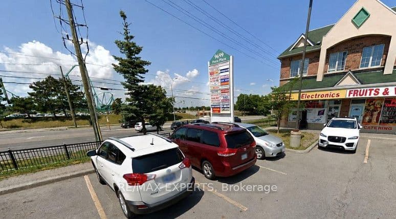 Unit 8, Unit 8 · 9699 Jane St