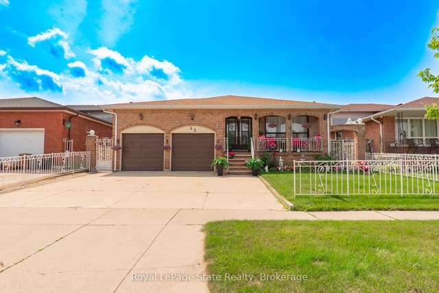 Detached at 43 Henley Drive, Hamilton, ON L8E 3T1