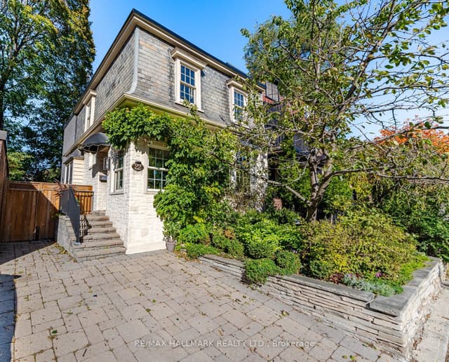 Detached at 22 Pretoria Avenue, Toronto, ON M4K 1T3, Toronto E03