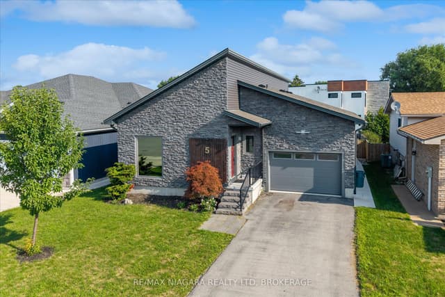 Detached at 5 Heron Pointe Road, Port Colborne, ON L3K 6A9