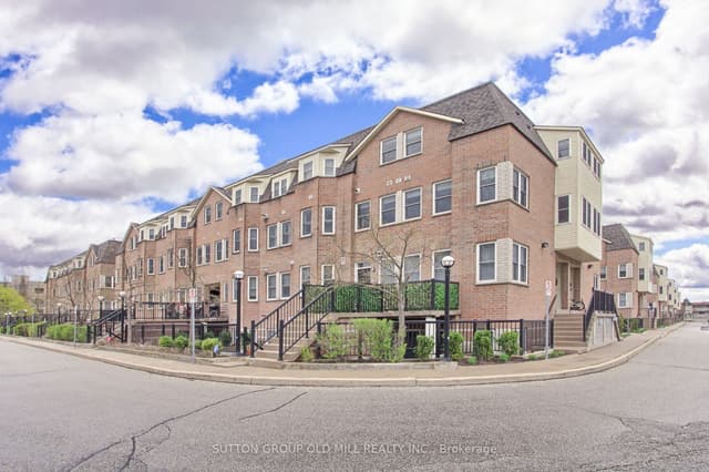 Condo Townhouse at 760 Lawrence Avenue W 167, Toronto, ON M6A 3E7, Toronto W04