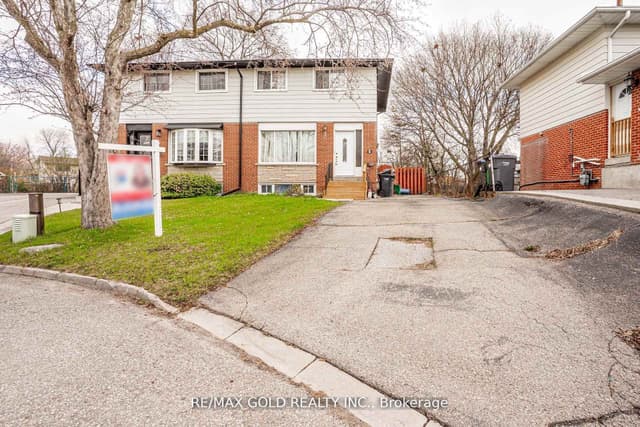 Semi-Detached at 9 Mordon Court, Brampton, ON L6V 2B5