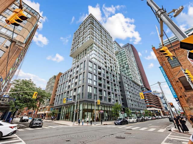 Condo Apartment at 158 Front Street E 419, Toronto, ON M5A 0K9, Toronto C08