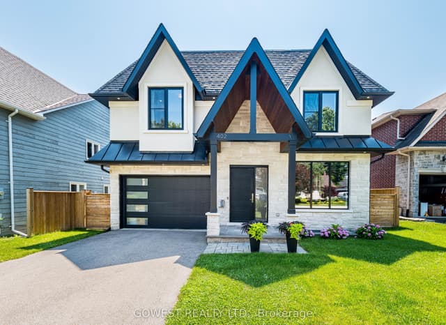 Detached at 402 Niar Avenue, Mississauga, ON L5G 1W3