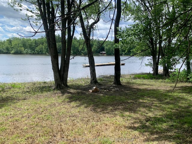 Vacant Land at 239 Kedey Street, Carp - Dunrobin - Huntley - Fitzroy and Area, ON K0A 1X0