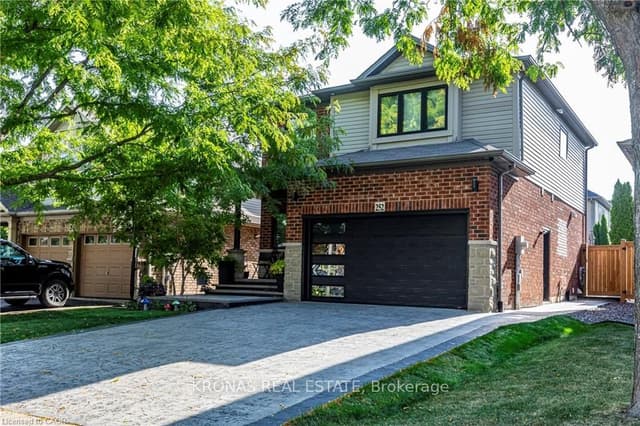Detached at 252 Upper Mount Albion Road, Hamilton, ON L8J 0B1