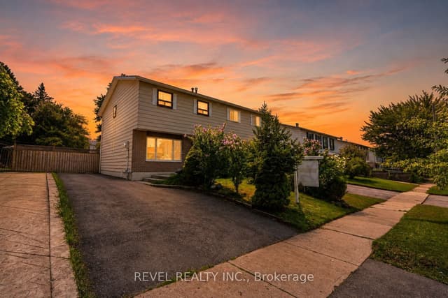 Semi-Detached at 24 Bramhall Circle, Brampton, ON L6V 2G4