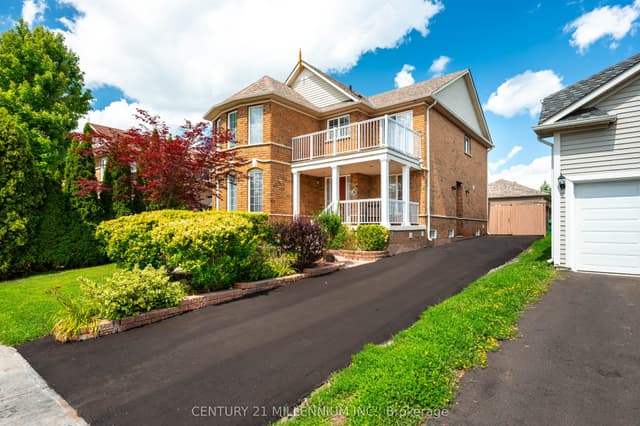 Detached at 33 Fletchers Creek Boulevard, Brampton, ON L6X 4S3