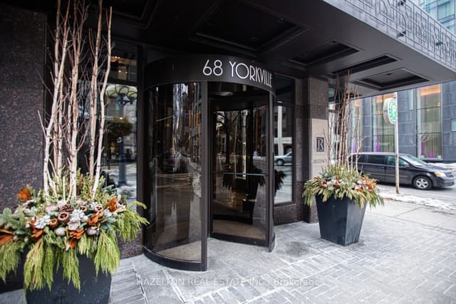 Condo Apartment at 68 Yorkville Avenue 805, Toronto, ON M5R 3V7, Toronto C02