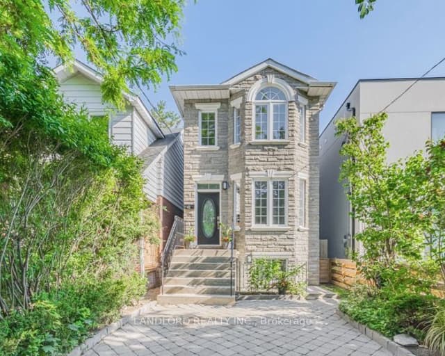 Detached at 41 Aldwych Avenue Lower, Toronto, ON M4J 1X4, Toronto E03